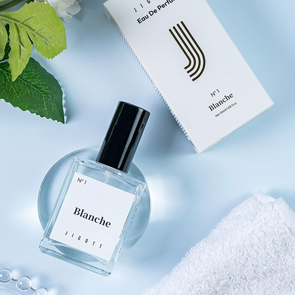Eau De Perfume Spray 1.69 fl. Oz V571908