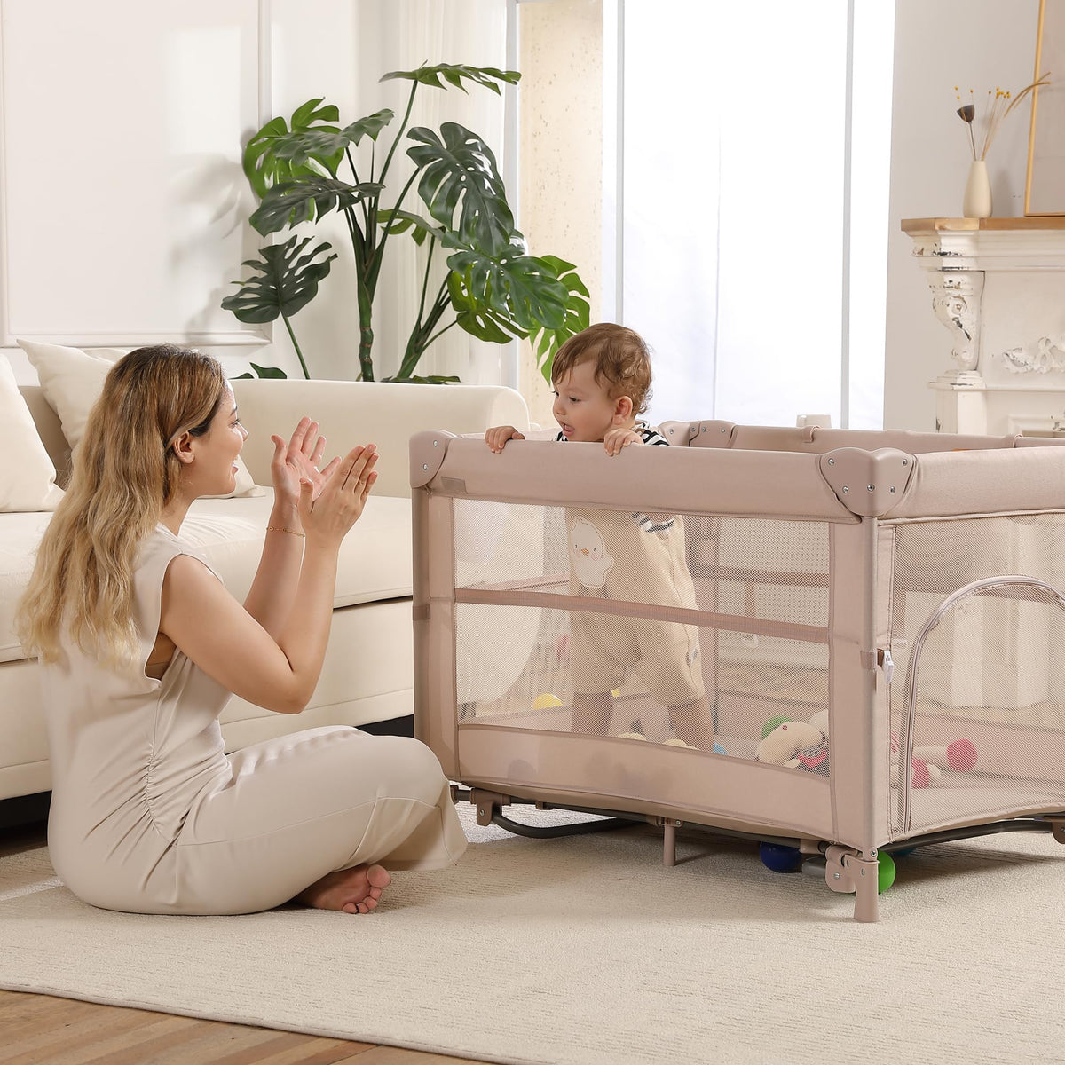 4 in 1 Pack and Play T321562
